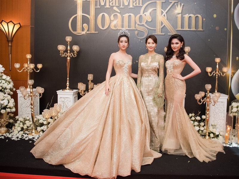 Top 3 Hoa hậu Việt Nam đọ sắc cùng cựu Hoa hậu Hàn Quốc