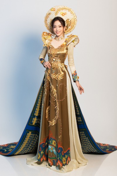 Hé lộ trang phục dân tộc được Á hậu Phương Nga mang đi thi quốc tế
