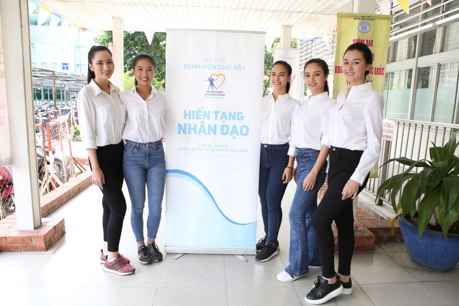 Thí sinh Miss World Vietnam 2019 kêu gọi hiến tạng cứu người