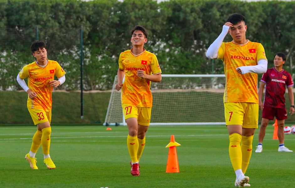 HLV Troussier siết kỷ luật, đặt yêu cầu cao với U23 Việt Nam