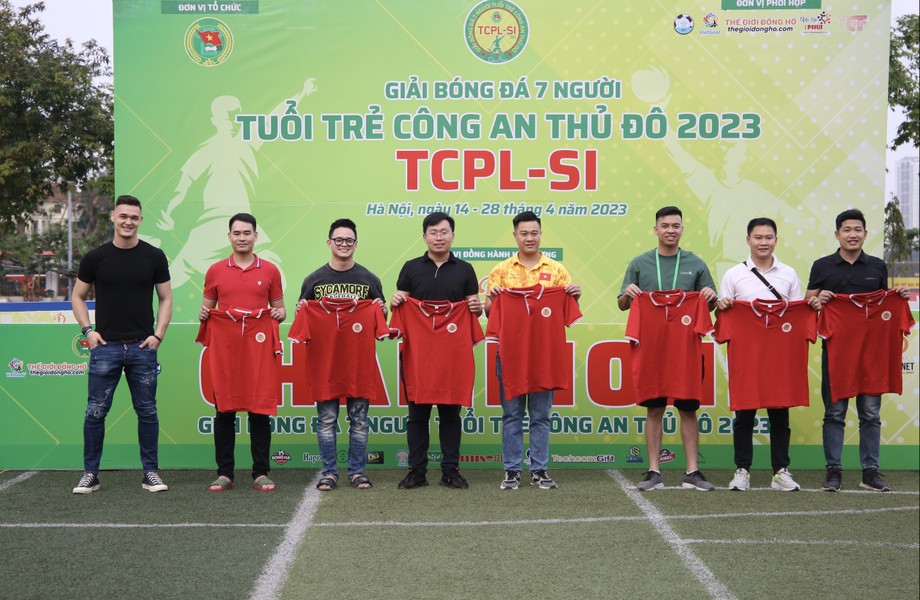 Toàn cảnh lễ trao giải bóng đá 7 người TCPL-S1