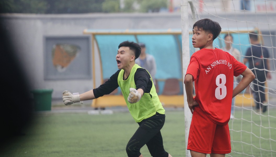 1001 cung bậc cảm xúc chung kết bóng đá học sinh THPT Hà Nội 2023