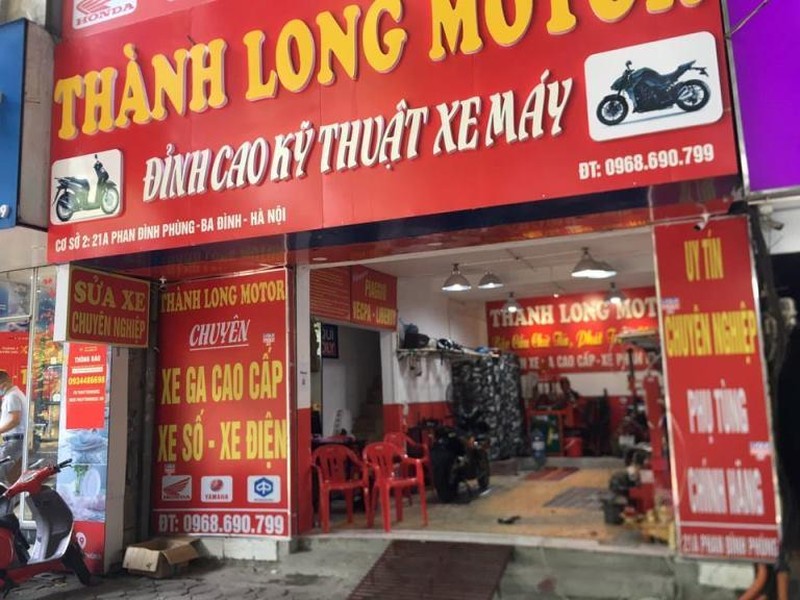 Hà Nội: Được mở cửa trở lại, hàng sửa xe, cắt tóc nơi đông khách, nơi vắng hoe