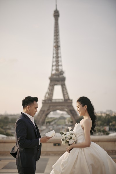 Á hậu Phương Anh tung ảnh cưới chụp tại tháp Eiffel