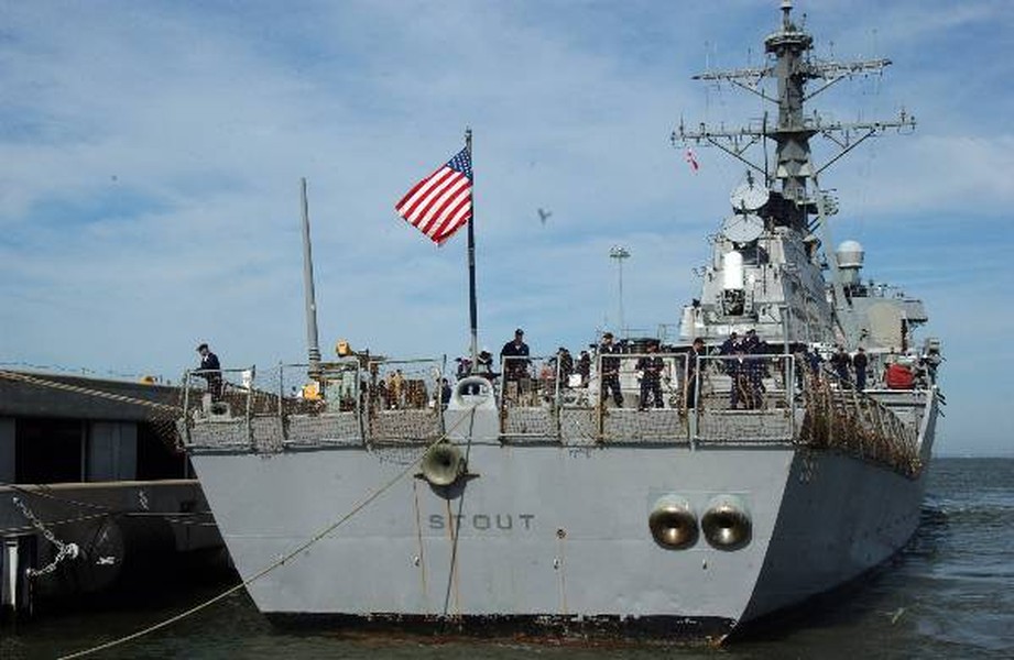 [ẢNH] Chiến hạm Mỹ rỉ sét loang lổ sau 215 ngày lênh đênh trên biển tránh dịch Covid-19