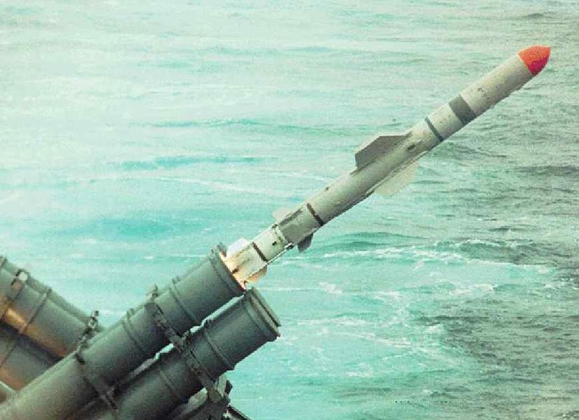 [ẢNH] Mỹ bán liền 400 tên lửa diệt hạm cho đảo Đài Loan khiến chiến hạm Trung Quốc e ngại
