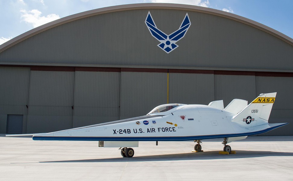 [ẢNH] Mỹ bất ngờ hồi sinh máy bay lai tàu vũ trụ X-24B để làm gì?