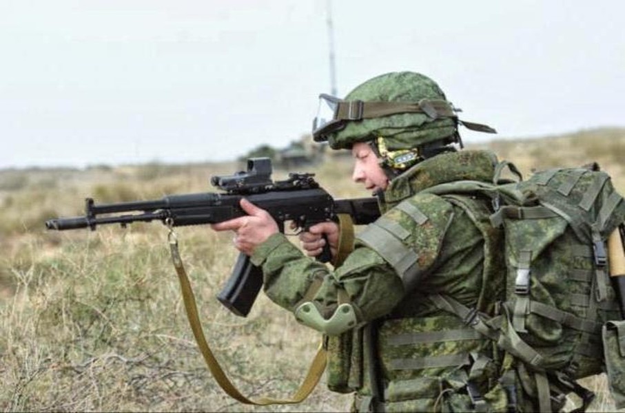[ẢNH] Mẫu AK chính xác nhất nhưng lại bị quân đội Nga ngó lơ