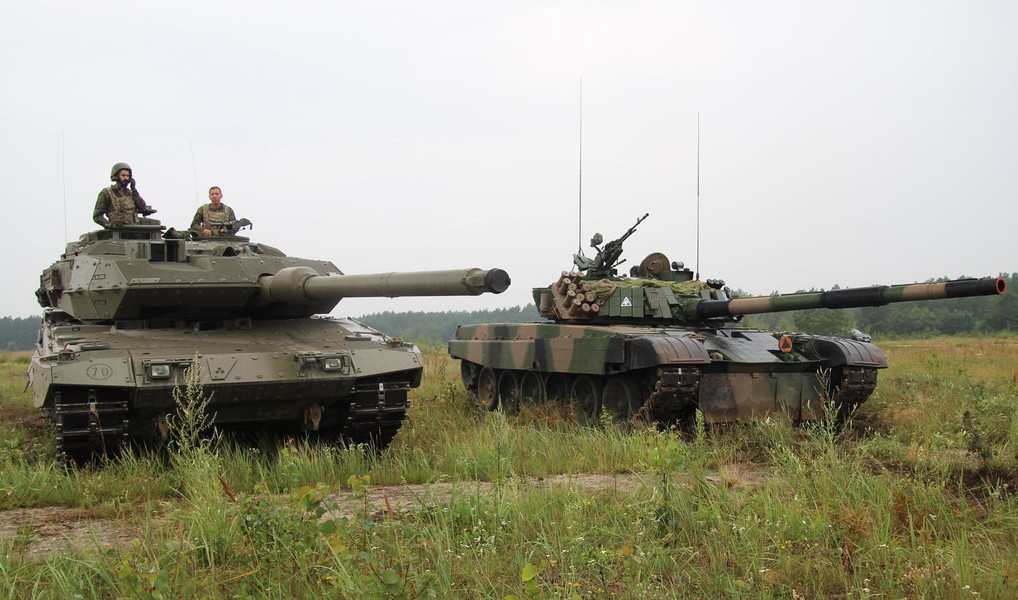 [ẢNH] PT-91, màn lột xác xe tăng T-72M1 Liên Xô do Ba Lan thực hiện