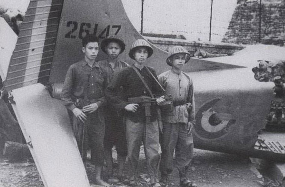 [ẢNH] Việt Nam biến tiểu liên MAT-49 Pháp trở thành 