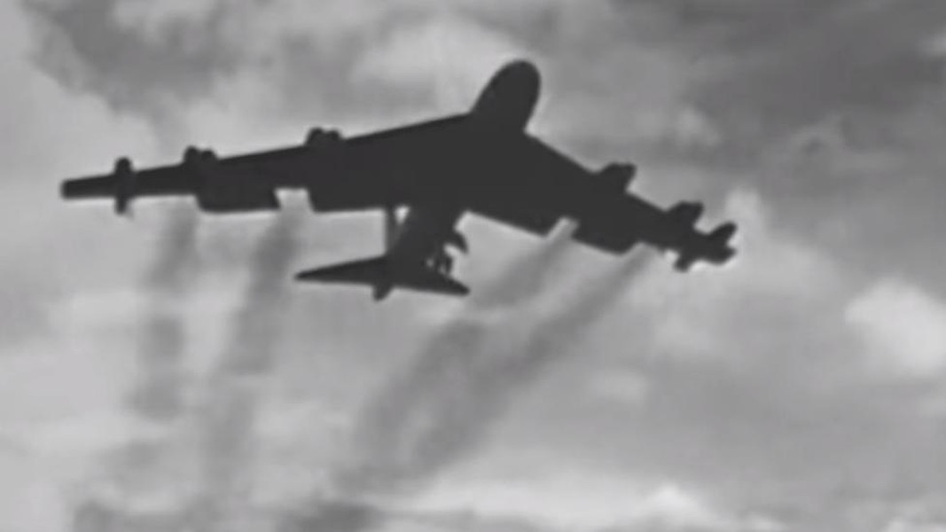[ẢNH] Liên Xô sao chép tên lửa Mỹ - Phần 1: Phạm Tuân bắn cháy B-52 bằng tên lửa sao chép từ Mỹ