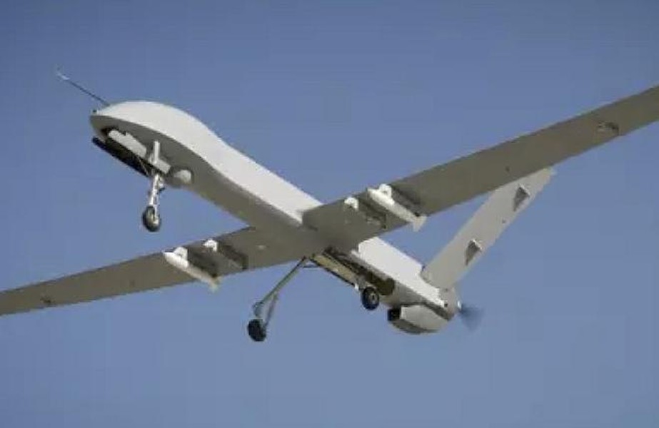 [ẢNH] Phiến quân loan tin bắn hạ UAV Mỹ hóa ra là hàng Trung Quốc