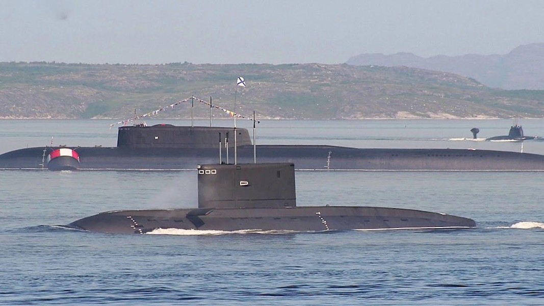[ẢNH] Tàu ngầm Nga mang siêu ngư lôi hạt nhân sẽ bá chủ Thái Bình Dương