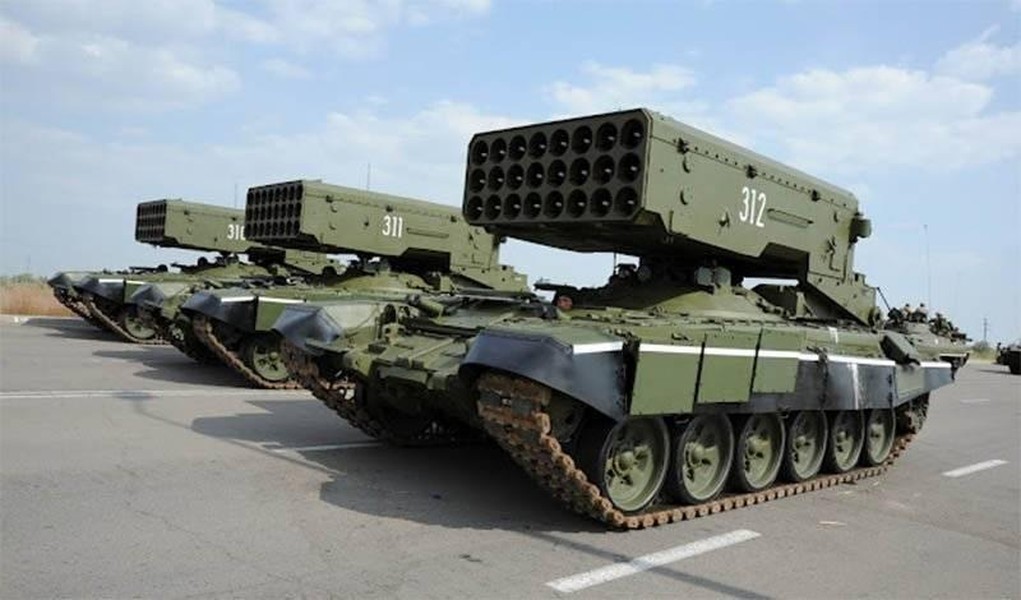[ẢNH] ‘Hỏa thần nhiệt áp’ TOS-1A được Nga triển khai sát biên giới