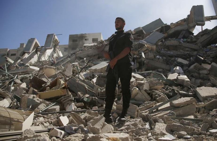 [ẢNH] Israel dùng loại tên lửa nào để đánh sập gọn gàng toà nhà 12 tầng tại Gaza?