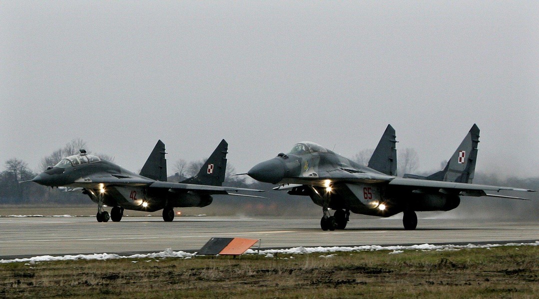 [ẢNH] MiG-29 của Ba Lan bắn nhầm đồng đội