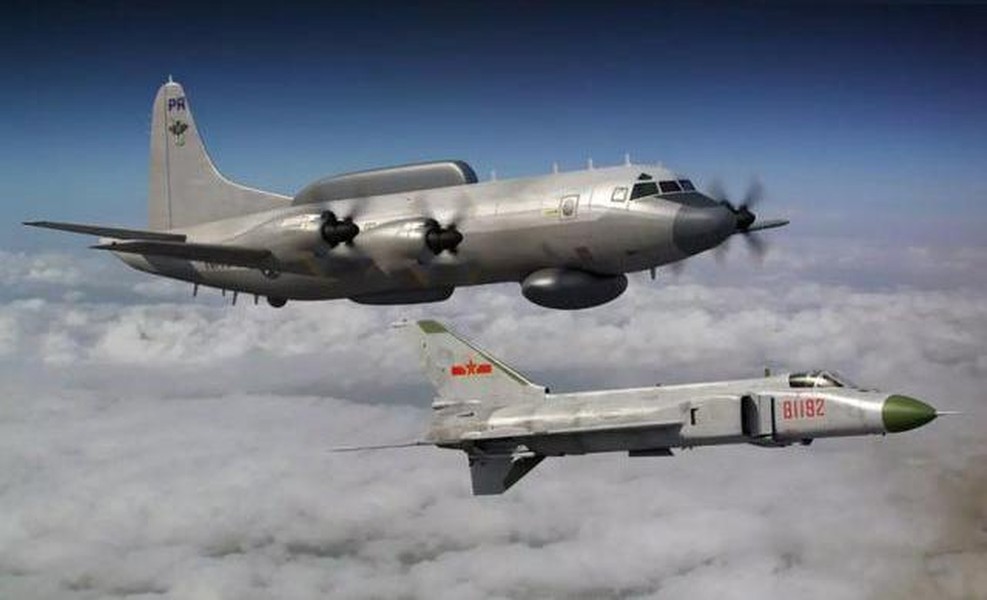 [ẢNH] Máy bay trinh sát Mỹ vừa chạm chán Su-30SM Nga từng va chạm với tiêm kích Trung Quốc