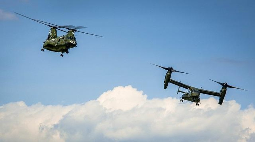 [ẢNH] Mỹ phá hủy 7 trực thăng CH-46E sau khi chúng buộc phải bỏ lại Kabul
