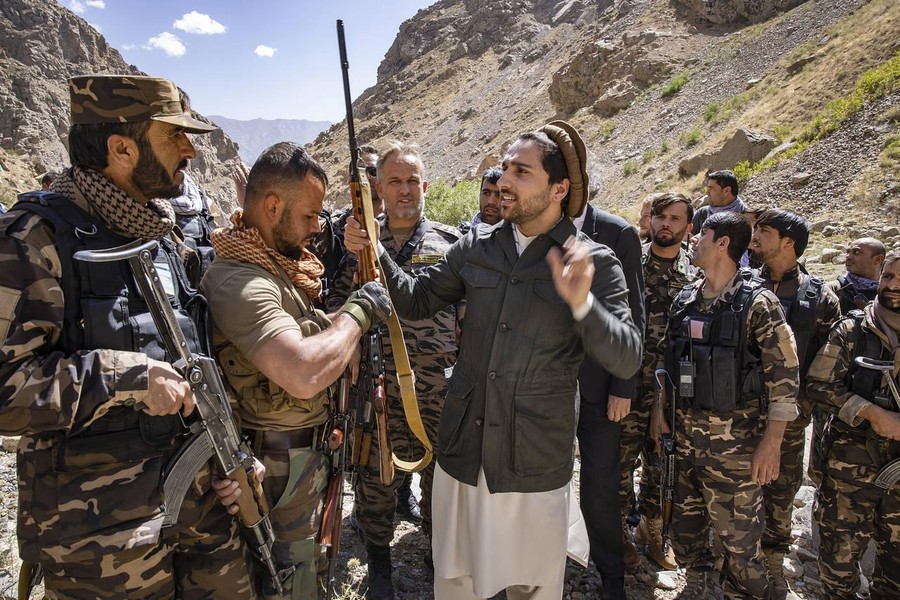 [ẢNH] Dùng áp lực vây hãm thay vì hỏa lực họng súng, Taliban toan tính gì tại Panjshir?
