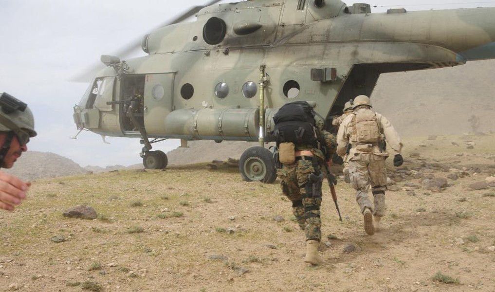 [ẢNH] Nga có phóng đại con số hơn 100 trực thăng Mi-17 trong tay Taliban?