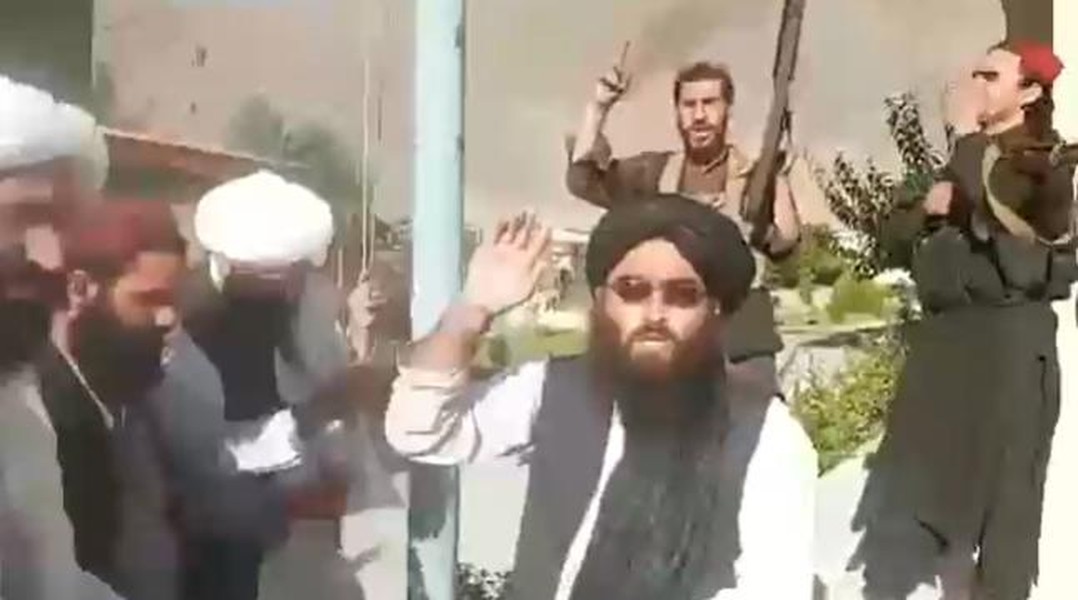 [ẢNH] Thung lũng Panjshir bị thất thủ, Taliban tuyên bố chiến tranh kết thúc