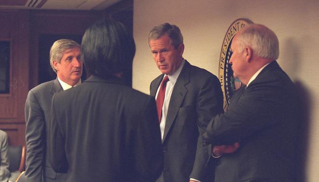 [ẢNH] Toàn cảnh hoạt động của Tổng thống Bush thời điểm nước Mỹ bị tấn công 11/09/2001