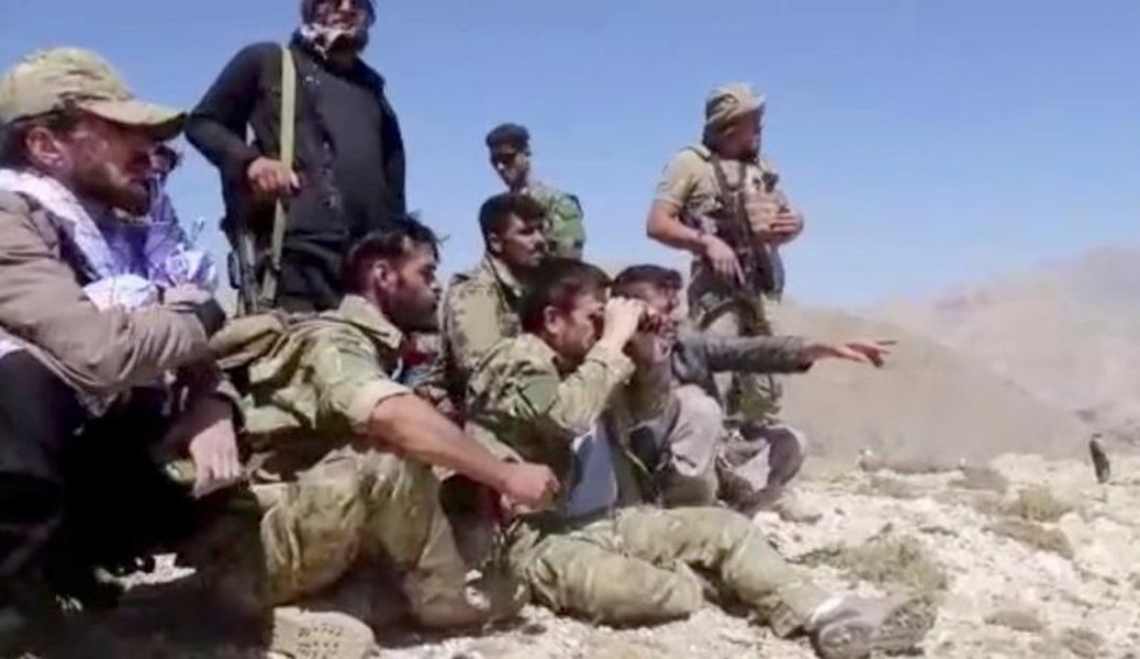[ẢNH] Bị phe kháng chiến chặn 'yết hầu', 8.000 tay súng Taliban nguy cấp tại Panjshir