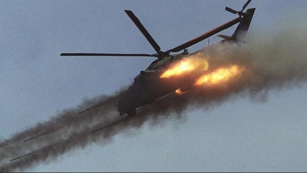 [ẢNH] Xe bom cảm tử Taliban hoàn toàn vô dụng trước liên quân Nga-Tajikistan