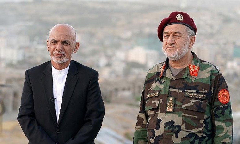 [ẢNH] Hành trình chạy trốn gian nan của cựu Tổng thống Afghanistan