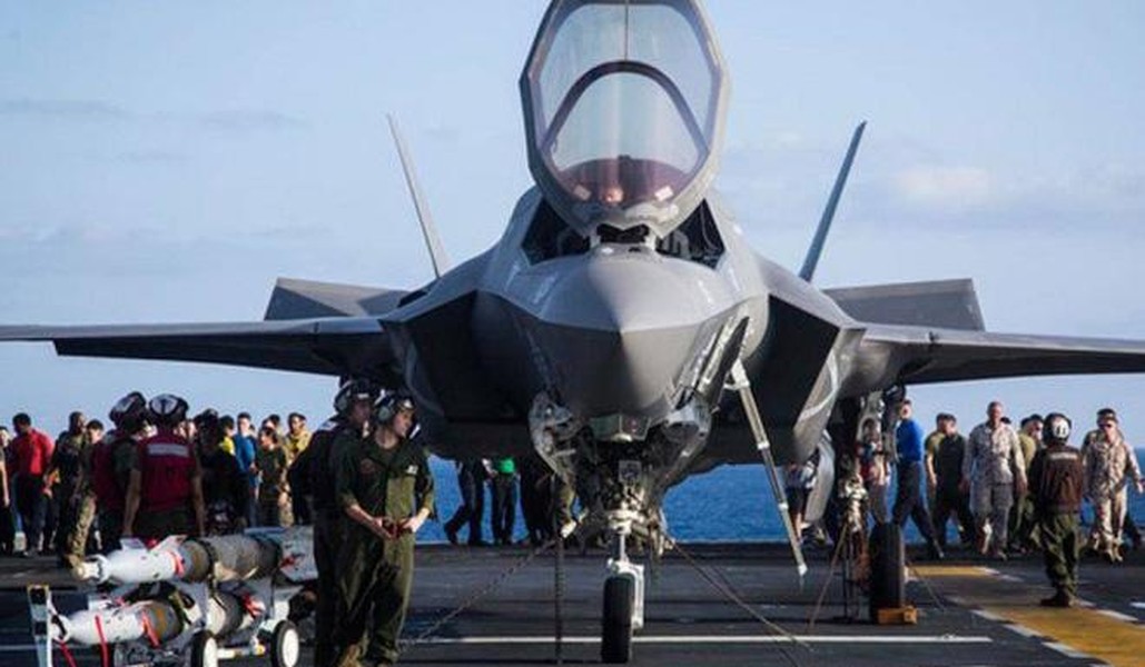 [ẢNH] Mỹ giúp Nhật Bản có tàu sân bay với tiêm kích F-35B đầy uy lực