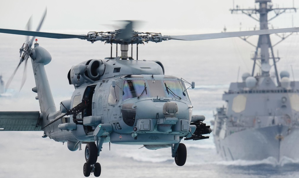 [ẢNH] Australian tăng cường sức mạnh hải quân với 12 trực thăng săn ngầm Mỹ