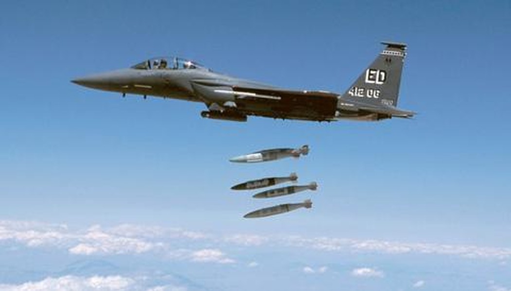 [ẢNH] Siêu bom GBU-72 Mỹ ra mắt để lấp khoảng trống trong việc phá boongke