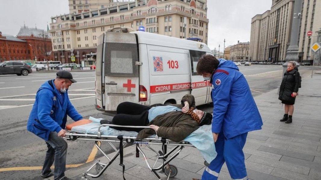 Số ca nhiễm và tử vong do Covid-19 ở Nga lại tăng cao kỷ lục