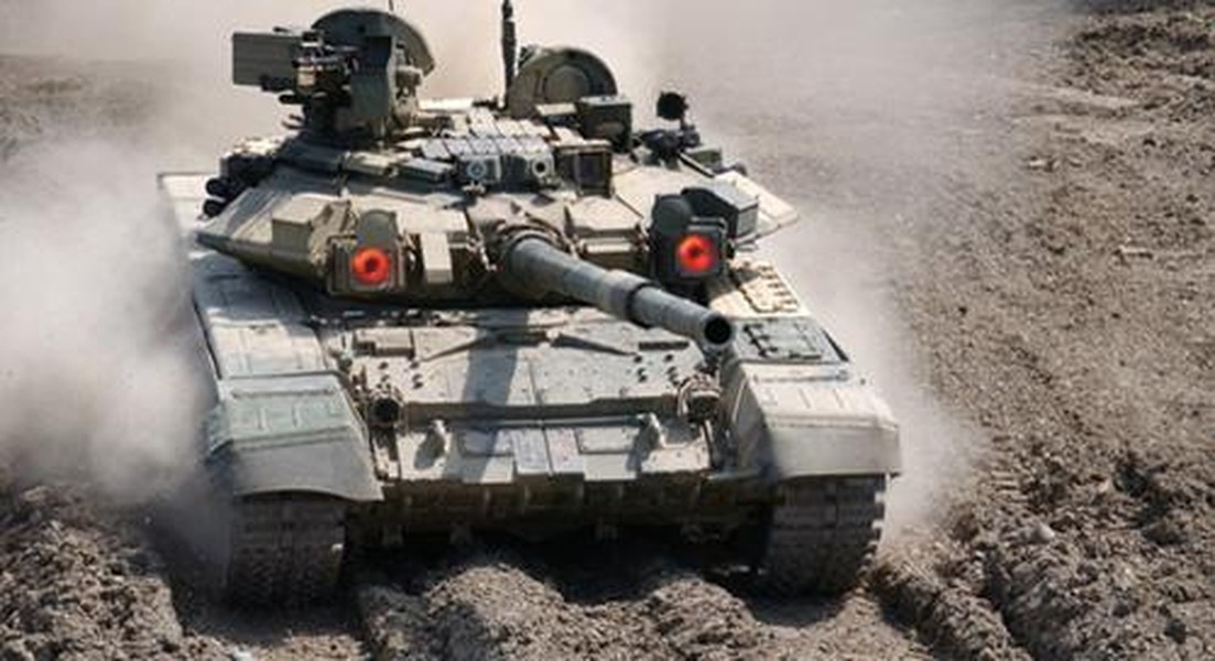 Xe tăng T-90 Syria dàn hàng tiến đánh phiến quân thân Thổ Nhĩ Kỳ tại Idlib