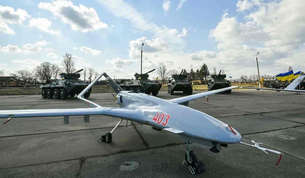 Phớt lờ cảnh báo từ Nga, Ukraine dùng UAV sát thủ Bayraktar T2B tấn công Donbass