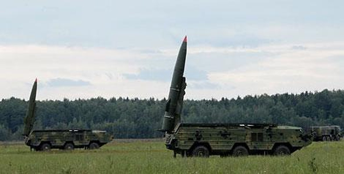 Ukraine hướng tên lửa đạn đạo Tochka-U thẳng về phía quân ly khai thân Nga