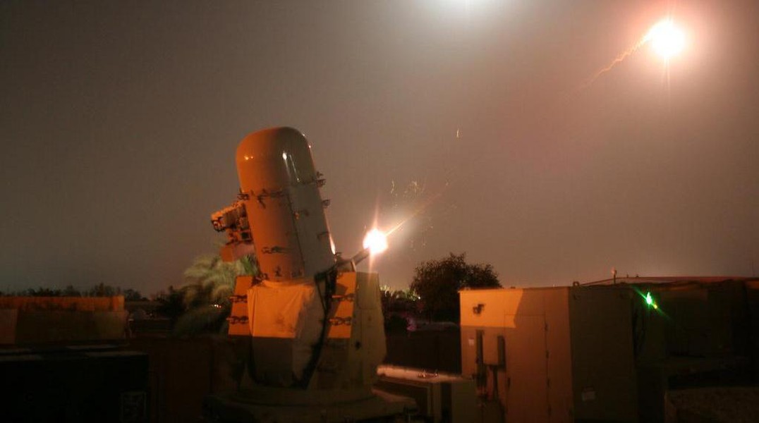 Hệ thống phòng thủ C-RAM Mỹ 'bất động' trước UAV ám sát nhằm vào Thủ tướng Iraq