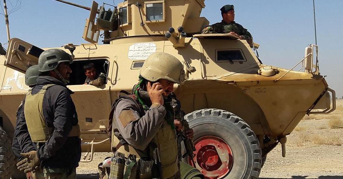 Taliban dùng vũ khí Mỹ phục vụ việc duyệt binh tại thủ đô