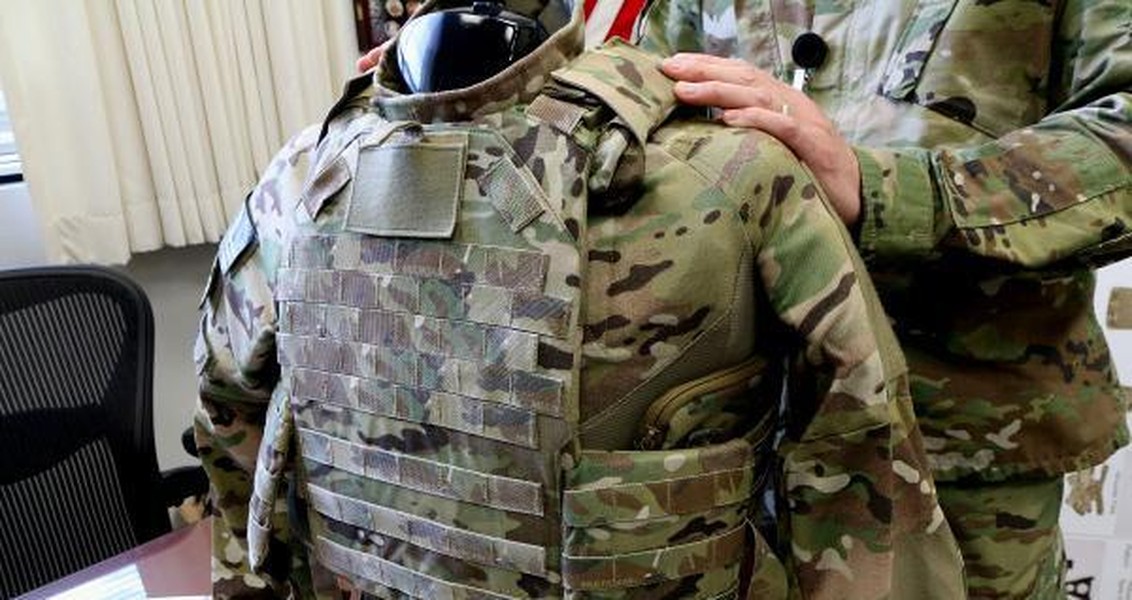 Mỹ mua phải lô áo giáp giả Trung Quốc không chống được đạn