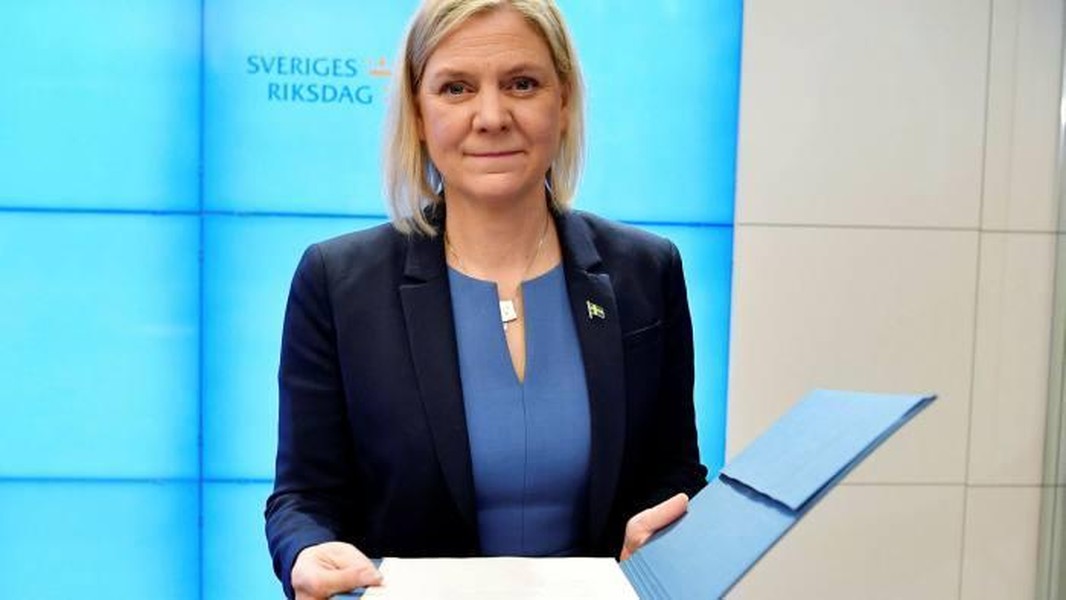 Nữ thủ tướng Thụy Điển vừa từ chức lại tái đắc cử