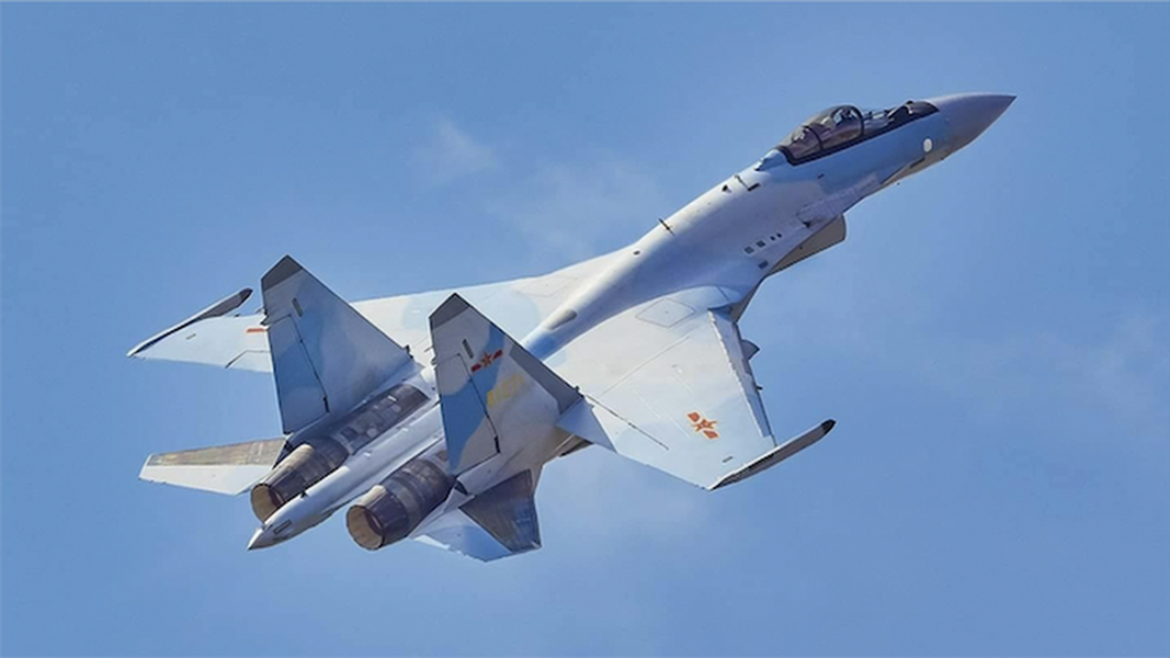 Từ 'con gà đẻ trứng vàng', tiêm kích Su-35 của Nga bất ngờ bị thất thế hàng loạt