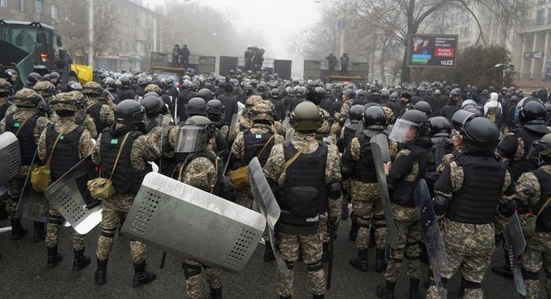 Nga triển khai gần 19.000 quân tới Kazakhstan để đè bẹp bạo loạn?
