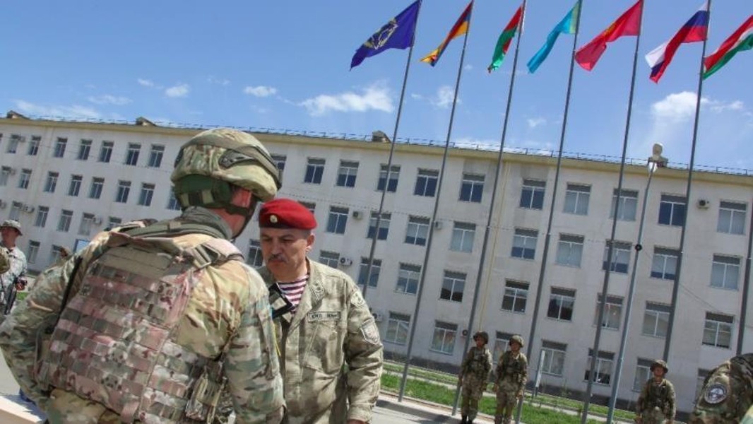 Liên minh quân sự do Nga dẫn đầu giúp Kazakhstan đảo ngược tình thế nhanh chóng