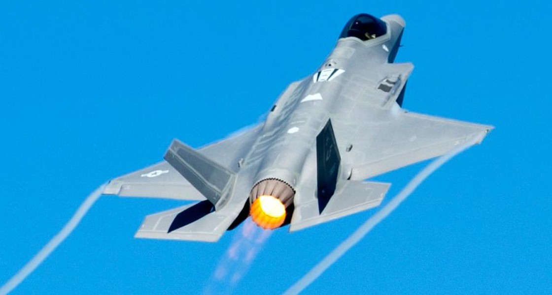 Quốc gia đầu tiên có không quân sở hữu toàn chiến cơ F-35