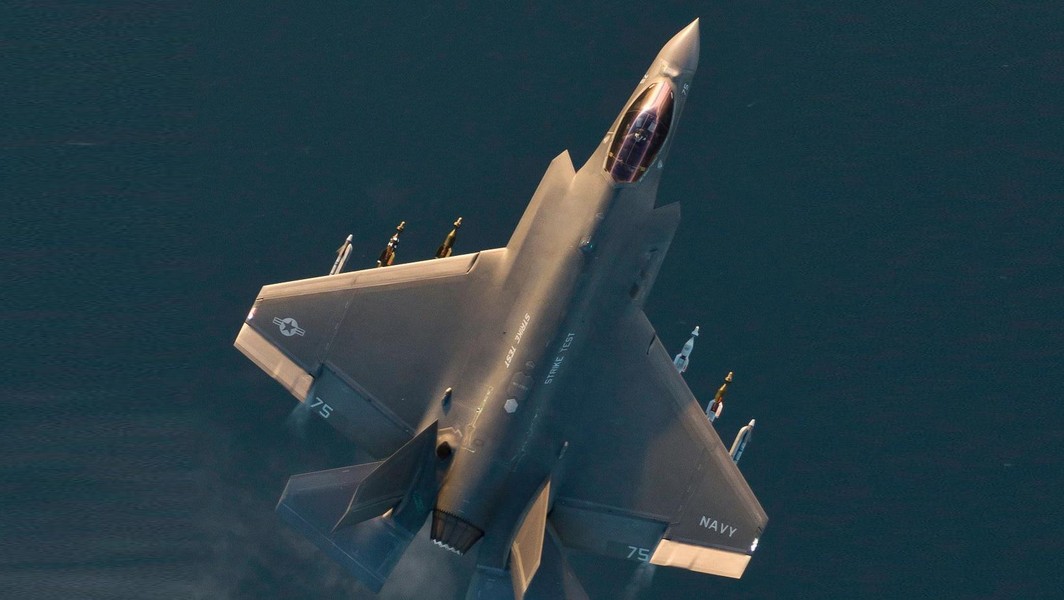 Mỹ không tin Trung Quốc 'không hứng thú' với xác F-35C dưới Biển Đông
