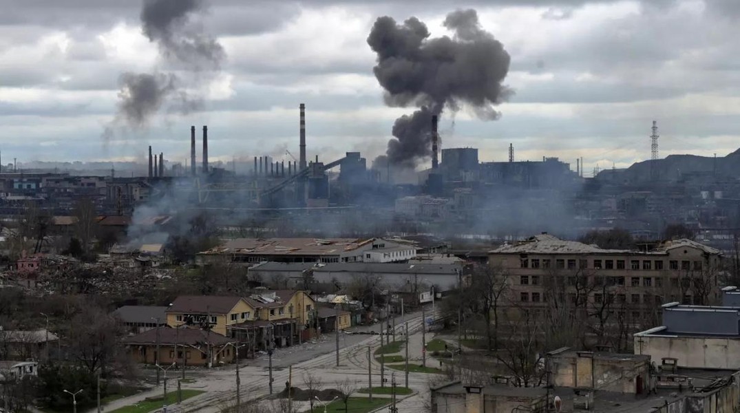 Vì sao lính Ukraine quyết tử thủ trong nhà máy thép Azovstal, Mariupol?