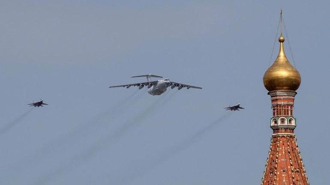 Vì sao Nga hủy trình diễn không quân trong Duyệt binh Chiến thắng vào phút chót?