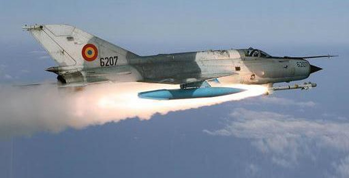 Vì sao Romania phải vội gọi tái ngũ MiG-21 dù mới chỉ loại biên 1 tháng?