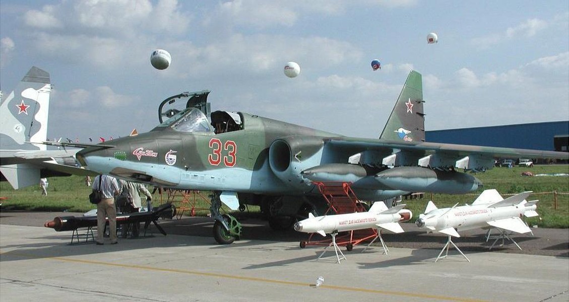 Chiến đấu cơ Su-25SM3 Nga bị rơi do...'vướng dây điện'