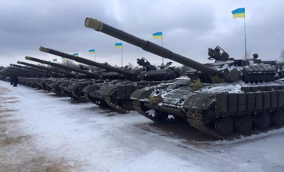 Thất thế trước Nga tại Donbass, Ukraine đã dùng xe tăng T-64BV như một khẩu pháo